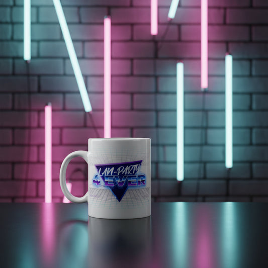 Weißer, glänzender Becher LAN-Party 4ever